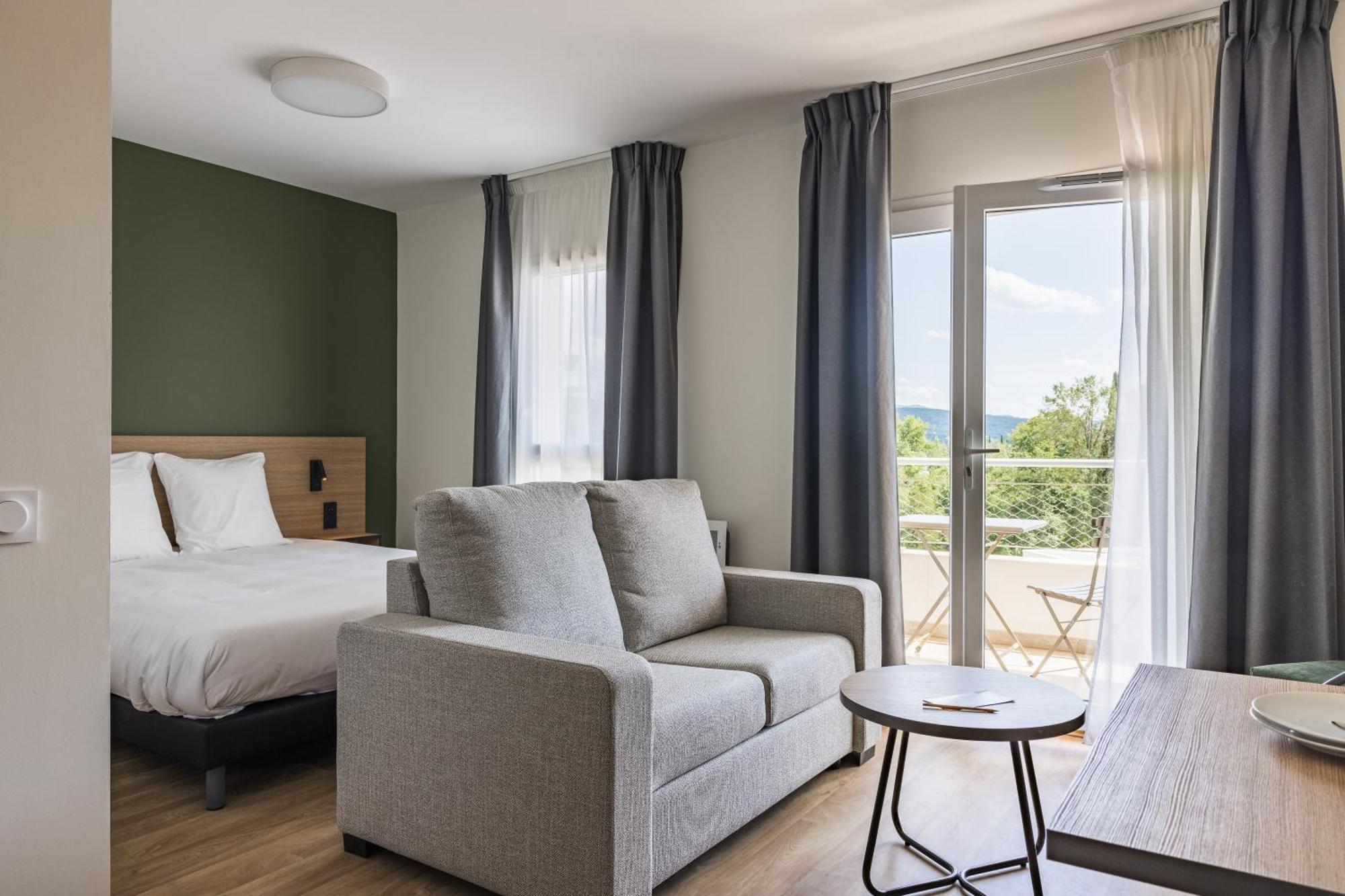 Hotel Des Thermes Des Fumades Allegre Les Fumades Екстериор снимка